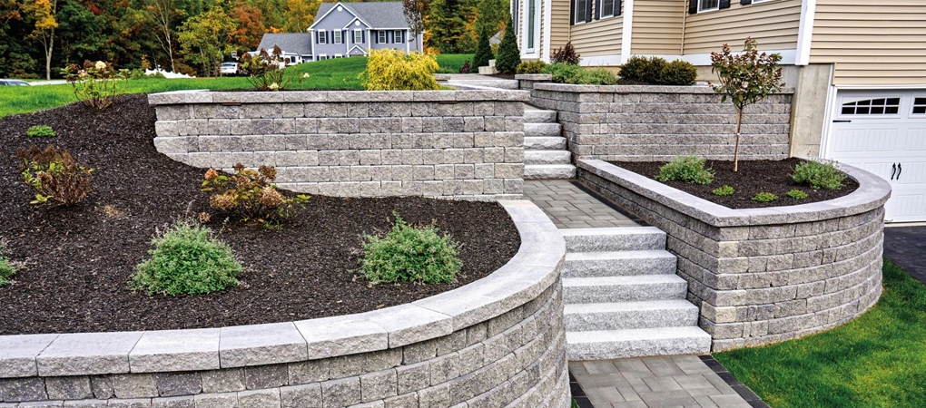 stone landscaping wall