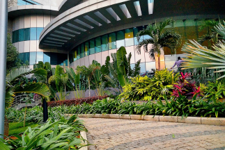 Retail Centers & Shopping Plazas-min Retail Centers & Shopping Plazas-min